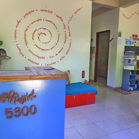 Treffpunkt 5300 Hostel Puerto Princesa Exterior photo